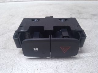 bontott DACIA DUSTER Vészvillogó Kapcsoló