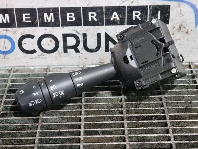 bontott DACIA DUSTER Világítás Kapcsoló