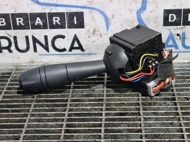 bontott DACIA DUSTER Világítás Kapcsoló