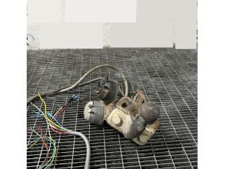 bontott DACIA DUSTER Vonóhorog