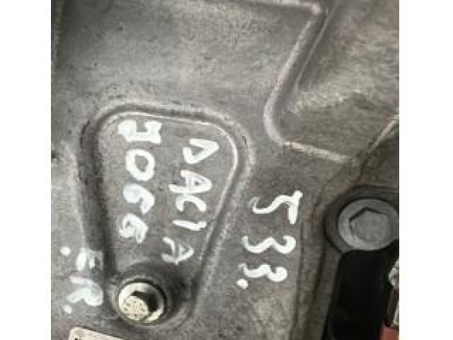 bontott DACIA JOGGER Motor (Fűzött blokk hengerfejjel)