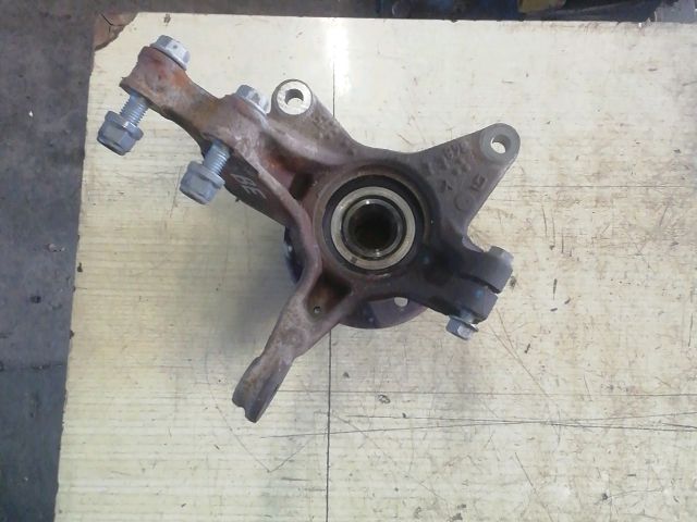 bontott DACIA JOGGER Bal első Kerékagy