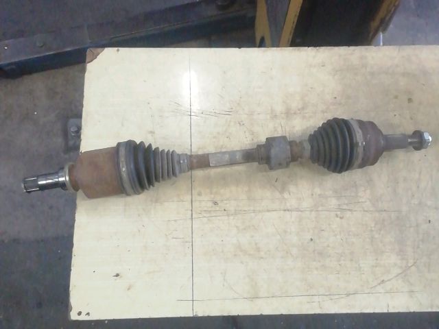 bontott DACIA JOGGER Bal Féltengely