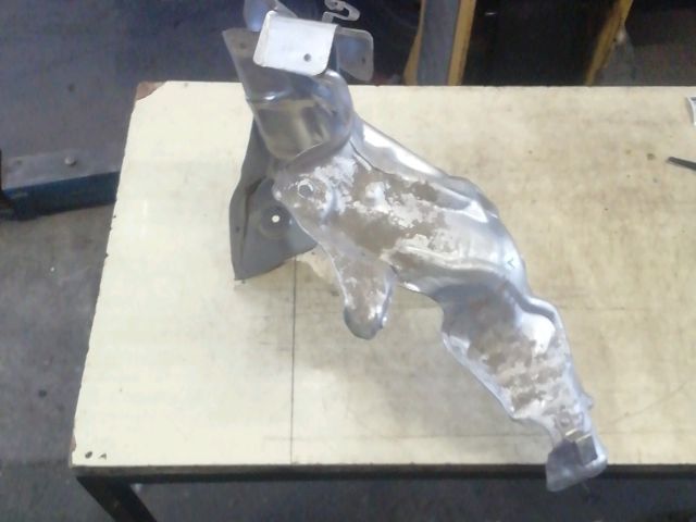 bontott DACIA JOGGER Katalizátor Hővédő Lemez