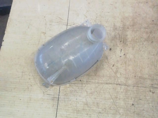 bontott DACIA JOGGER Kiegyenlítő Tartály