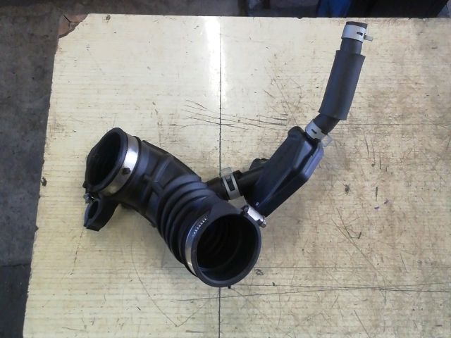 bontott DACIA JOGGER Légbeömlő Cső