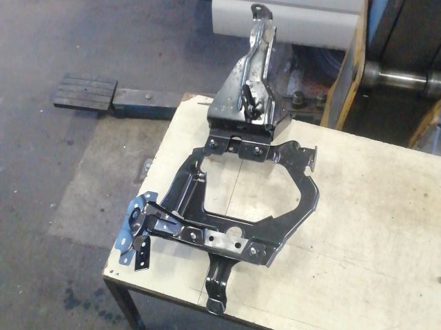 bontott DACIA JOGGER Motorvezérlő Tartó