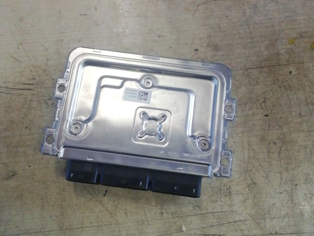 bontott DACIA JOGGER Motorvezérlő