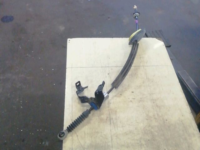 bontott DACIA JOGGER Váltó Bowden