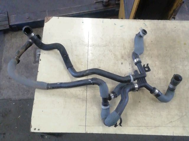 bontott DACIA JOGGER Vízcső