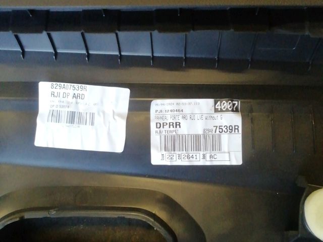 bontott DACIA JOGGER Ajtó Kárpit Szett