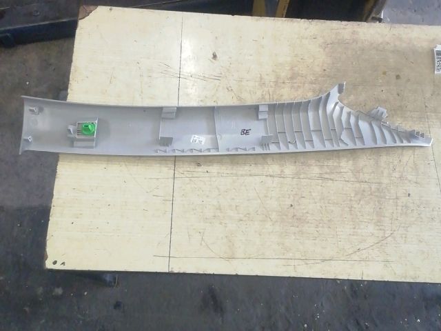 bontott DACIA JOGGER Bal A Oszlop Burkolat