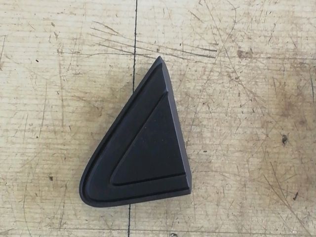 bontott DACIA JOGGER Bal A Oszlop Burkolat