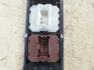 bontott DACIA JOGGER Bal első Ablakemelő Kapcsoló