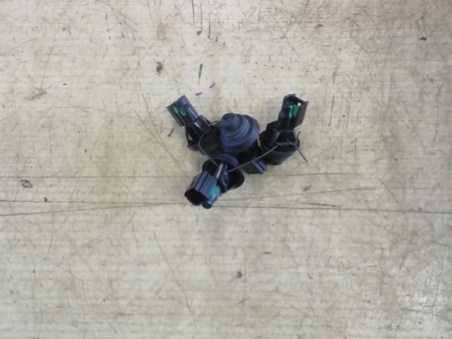 bontott DACIA JOGGER Bal első Ajtó Nyitás Érzékelő