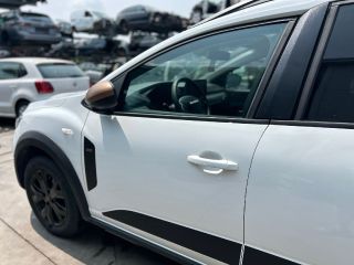 bontott DACIA JOGGER Bal első Ajtó (Üres lemez)