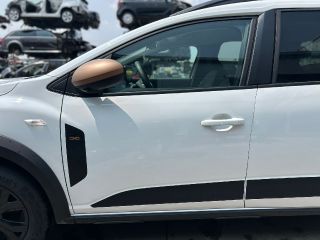 bontott DACIA JOGGER Bal első Ajtó (Üres lemez)
