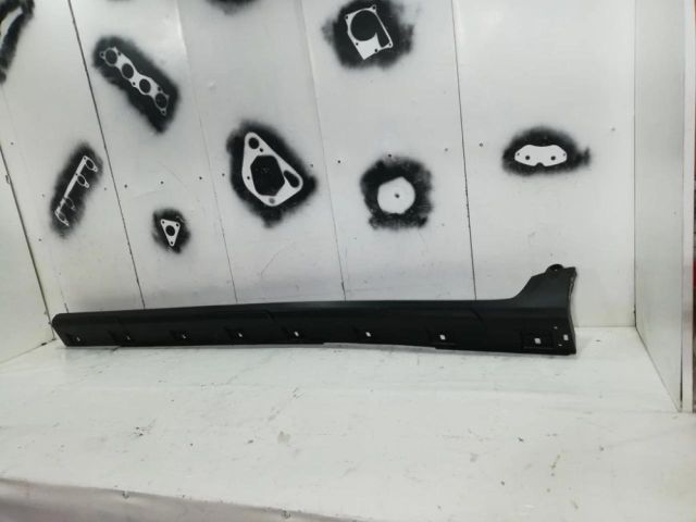 bontott DACIA JOGGER Bal első Küszöb Díszléc