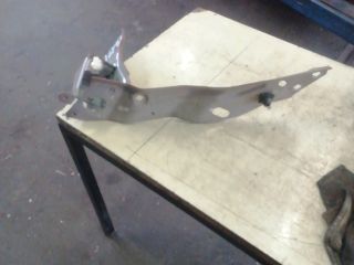 bontott DACIA JOGGER Bal Fényszóró Lámpakeret