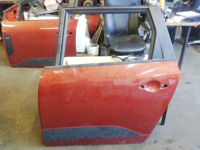 bontott DACIA JOGGER Bal hátsó Ajtó (Üres lemez)