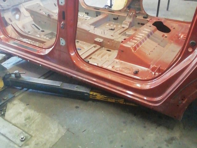 bontott DACIA JOGGER Bal Küszöb