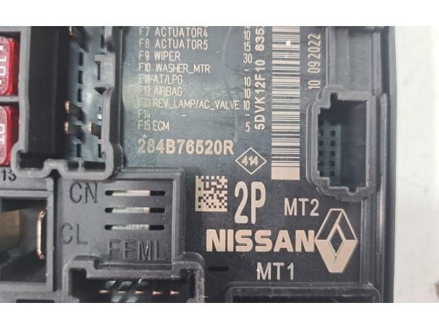 bontott DACIA JOGGER Biztosítéktábla Utastér