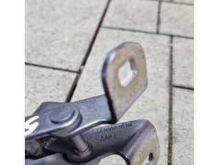 bontott DACIA JOGGER Csomagtérajtó Jobb Zsanér