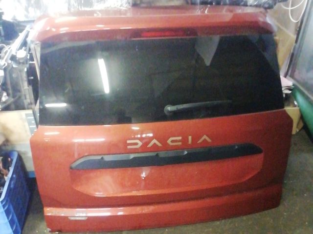 bontott DACIA JOGGER Csomagtérajtó (Részeivel)