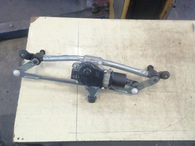 bontott DACIA JOGGER Első Ablaktörlő Szerkezet Motorral