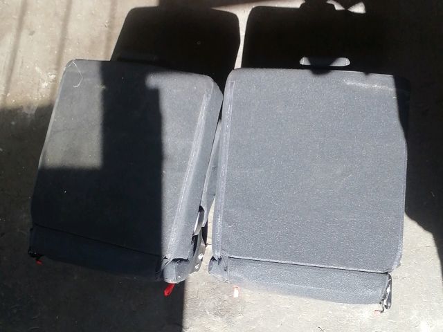 bontott DACIA JOGGER Harmadik sor Ülés Szett