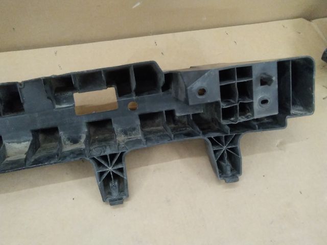 bontott DACIA JOGGER Hátsó Lökhárító Merevítő (Fém)