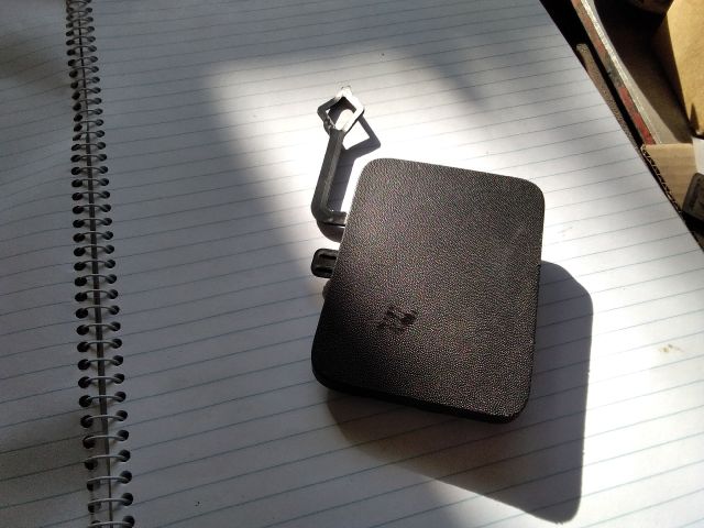 bontott DACIA JOGGER Hátsó Vonószem Burkolat