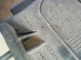 bontott DACIA JOGGER Hűtő Légterelő