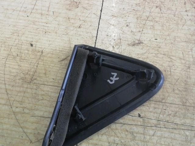 bontott DACIA JOGGER Jobb A Oszlop Burkolat