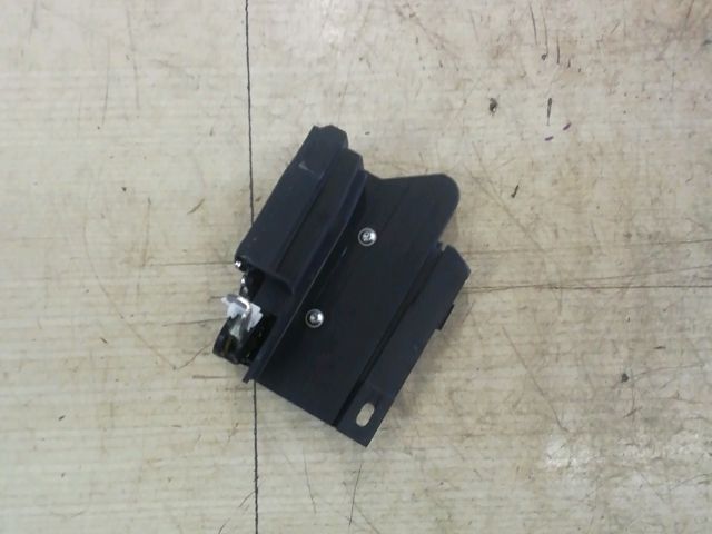 bontott DACIA JOGGER Jobb első Ajtózár