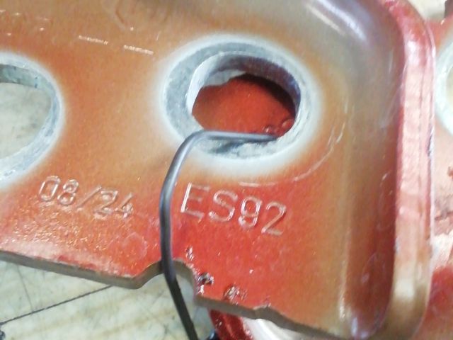 bontott DACIA JOGGER Jobb első Zsanér