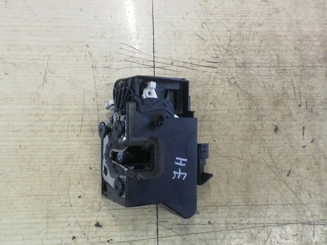 bontott DACIA JOGGER Jobb hátsó Ajtózár