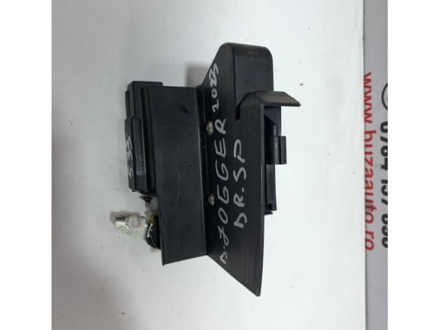 bontott DACIA JOGGER Jobb hátsó Ajtózár