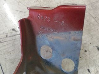 bontott DACIA JOGGER Jobb Sárvédő Oldaltartó