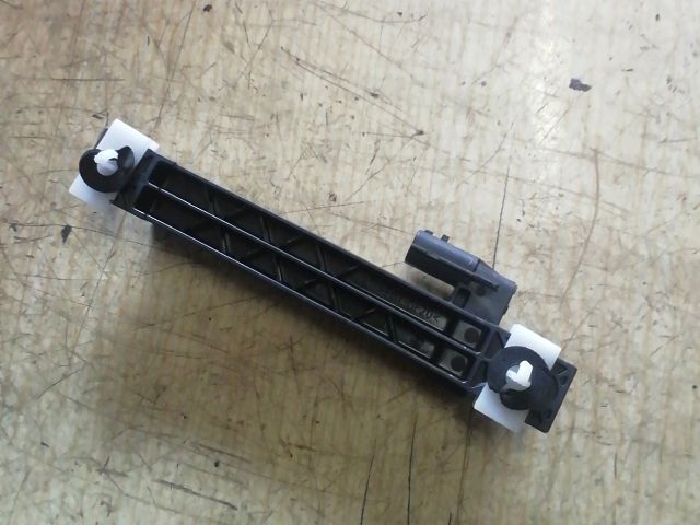 bontott DACIA JOGGER Kulcs Nélküli Nyitás Jeladó