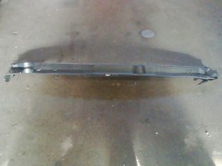 bontott DACIA JOGGER Levélrács