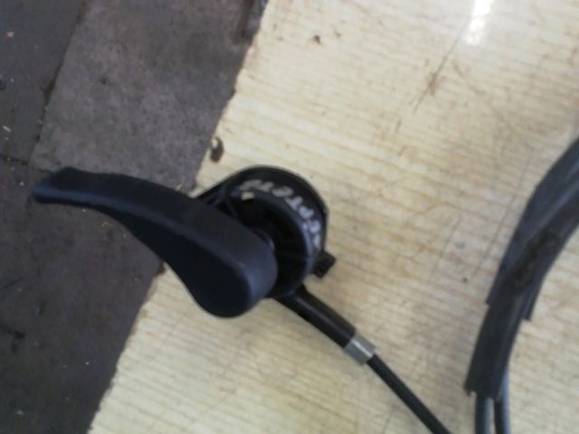 bontott DACIA JOGGER Motorháztető Nyitó Bowden