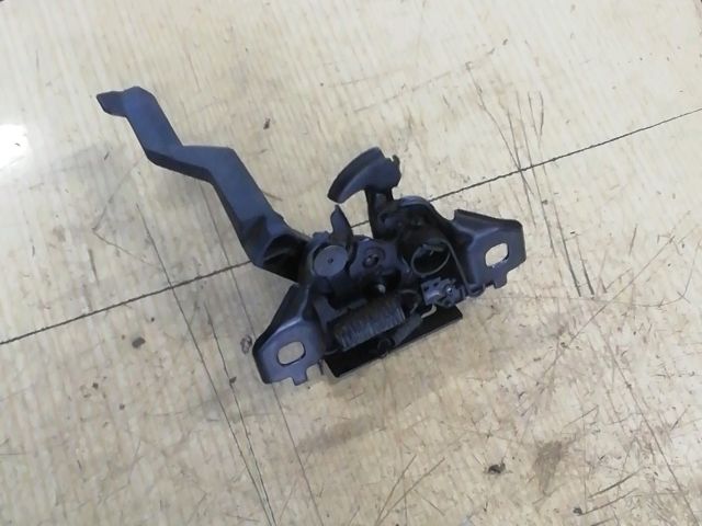 bontott DACIA JOGGER Motorháztető Zárszerkezet