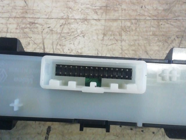 bontott DACIA JOGGER Vészvillogó Kapcsoló