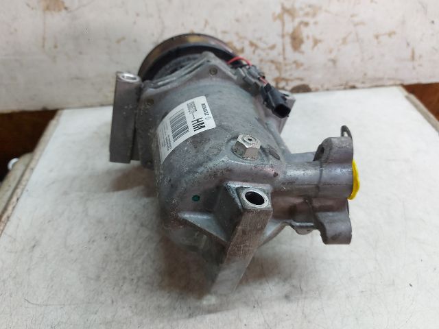 bontott DACIA LODGY Klímakompresszor