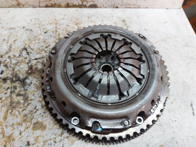 bontott DACIA LODGY Kuplung Szett Lendkerékkel