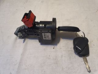 bontott DACIA LODGY Gyújtáskapcsoló Házzal