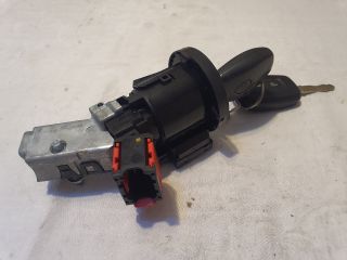 bontott DACIA LODGY Gyújtáskapcsoló Házzal