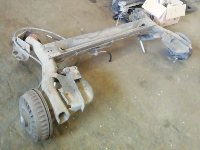 bontott DACIA LODGY Hátsó Híd (Dobfékes)