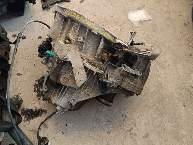 bontott DACIA LODGY Váltó (Mechanikus)